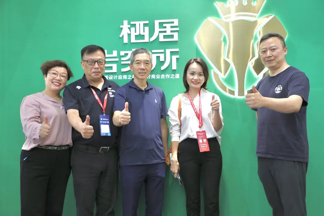 實力綻放 巖領(lǐng)未來 | 德利豐X2022廣州建博會圓滿收官！(圖3)