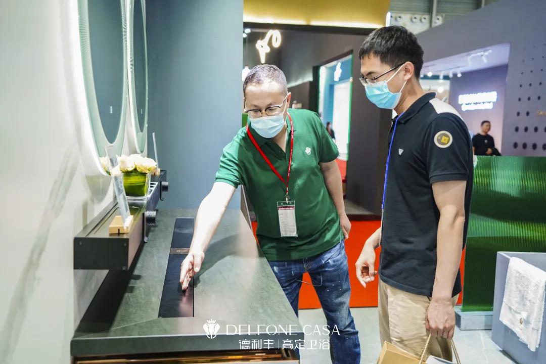 智空間，質體驗 | 德利豐高定衛(wèi)浴驚艷亮相，引爆上海廚衛(wèi)展(圖13)