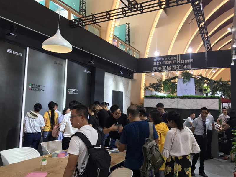 到底是一場(chǎng)怎樣的展會(huì)，讓多家媒體都想再來(lái)看(圖4)