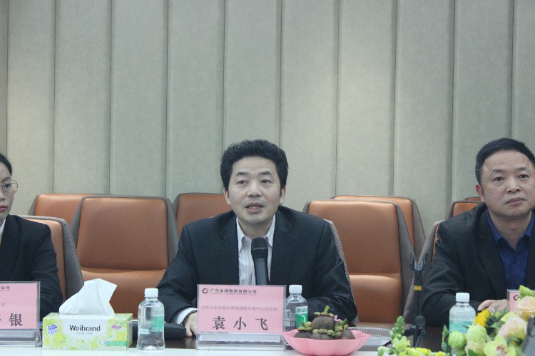 融創(chuàng)集團(tuán)領(lǐng)導(dǎo)一行到金牌企業(yè)參觀考察，共謀合(圖11)