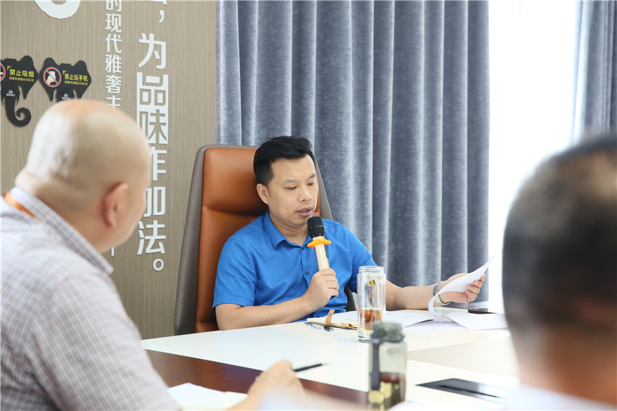創(chuàng)新突圍 勢達目標(biāo)——德利豐家居7月總結(jié)會圓滿(圖8) 創(chuàng)新突圍 勢達目標(biāo)——德利豐家居7月總結(jié)會圓滿(圖8)