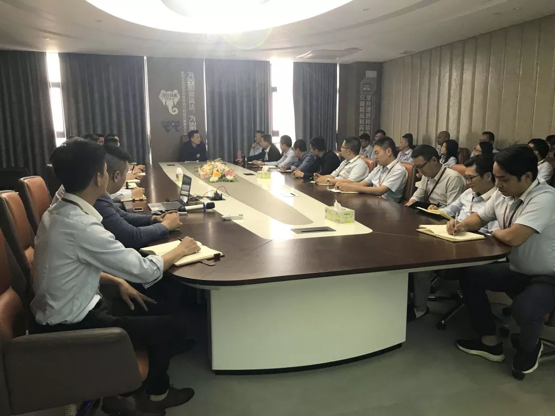 保持態(tài)勢，持續(xù)擴(kuò)張 — 德利豐家居10月總結(jié)會(huì)圓(圖7)